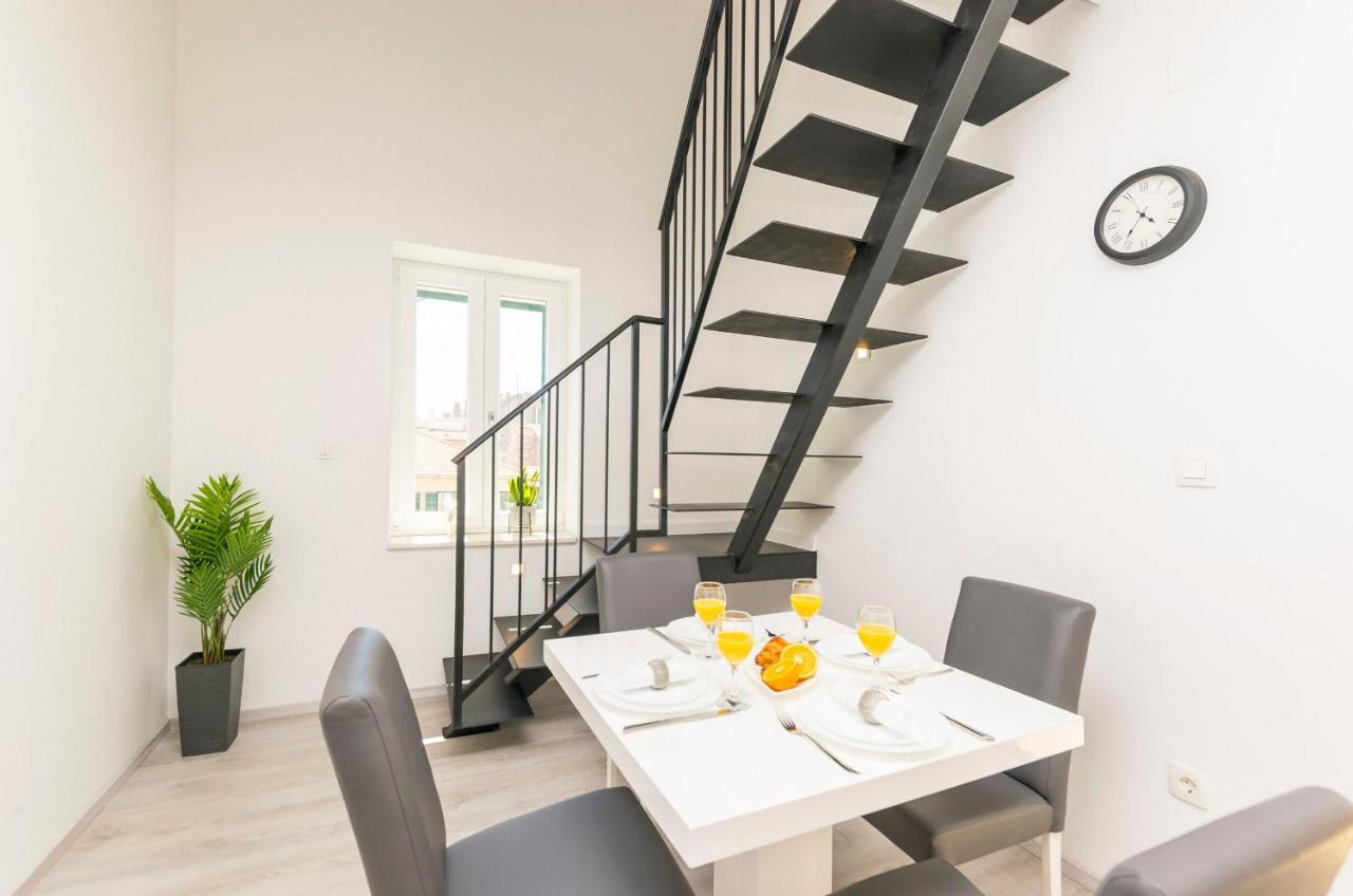 Apartments And Rooms Adriatic Suites Šibenik Екстериор снимка