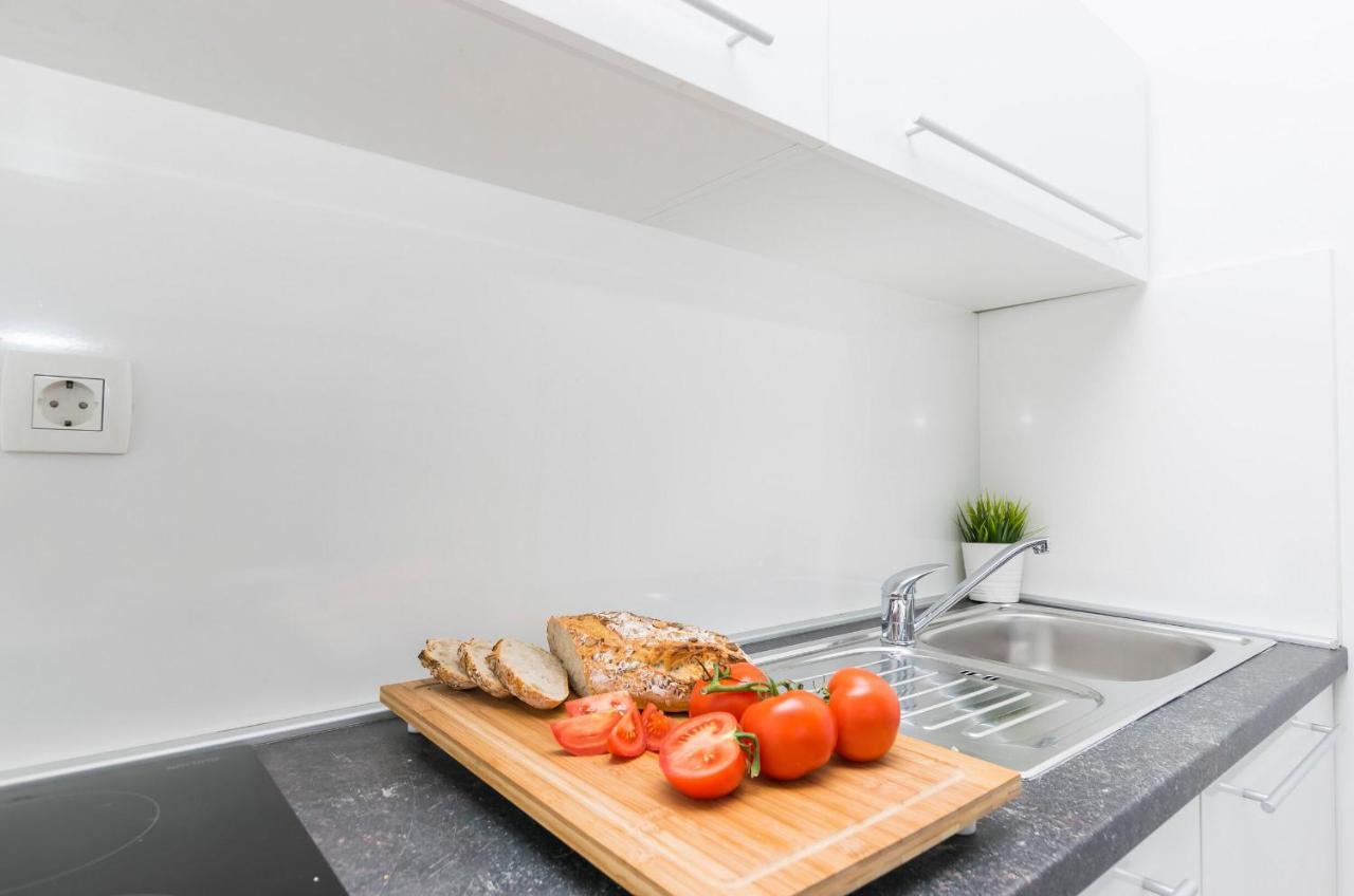 Apartments And Rooms Adriatic Suites Šibenik Екстериор снимка