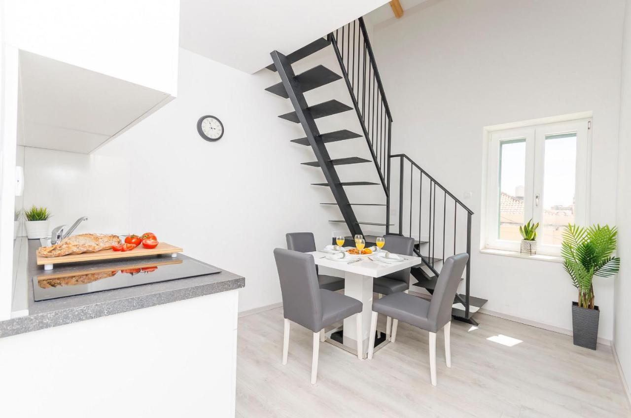 Apartments And Rooms Adriatic Suites Šibenik Екстериор снимка