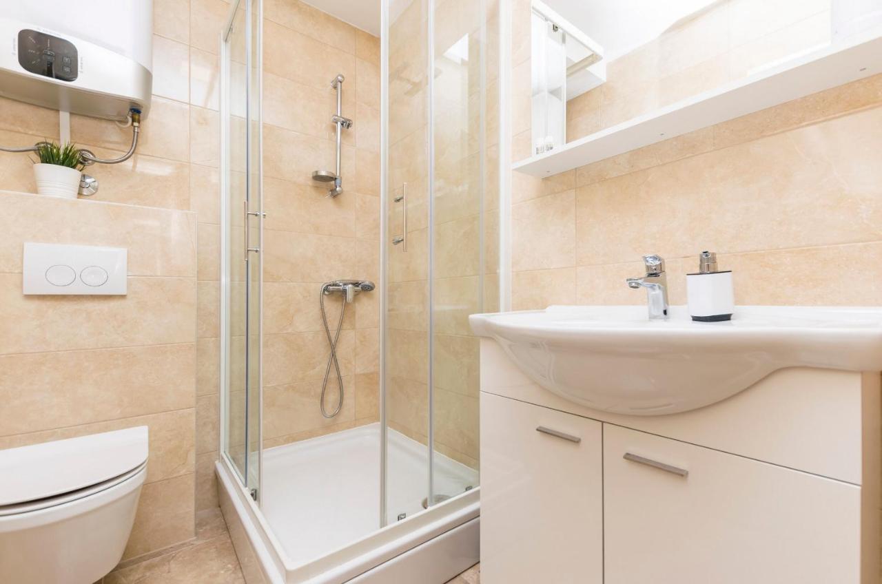 Apartments And Rooms Adriatic Suites Šibenik Екстериор снимка